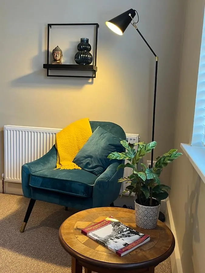 Beautiful 2 Bedroom Townhouse. Darlington  0*, Darlington (Durham)