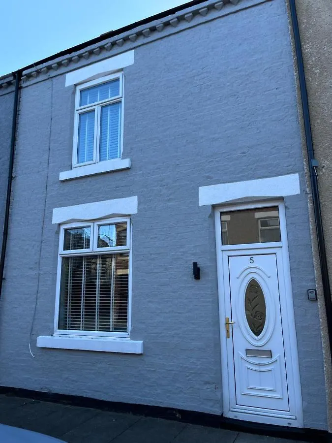 Beautiful 2 Bedroom Townhouse. Darlington  United Kingdom